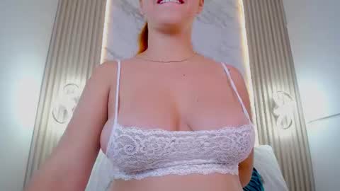 Sara... online show from June 25, 5:12 am