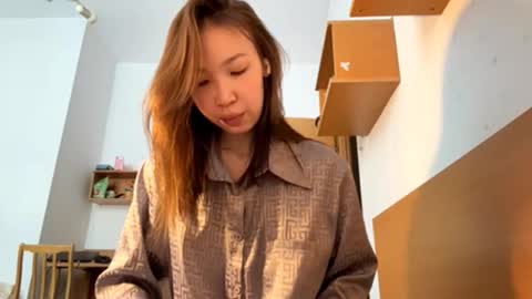 Sara online show from October 4, 1:53 pm
