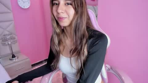 sara_connor01 online show from March 13, 4:21 pm