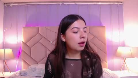 Sara  online show from July 6, 11:29 am