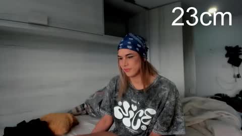 sara_hunter1 online show from October 16, 7:02 pm