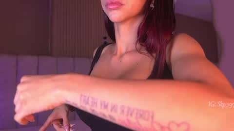 sara_lopee1 online show from June 6, 12:00 pm