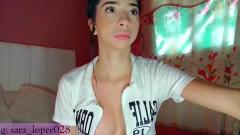Snapshot of sara_lopee1 chatting on February 20, 12:25 pm sara_lopee1 online show from February 20, 12:25 pm