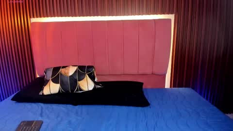 Sara  online show from March 9, 9:57 pm