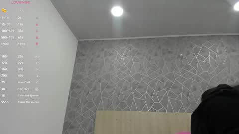 Sara online show from October 17, 11:25 am