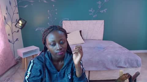 S A R A online show from March 4, 3:37 pm