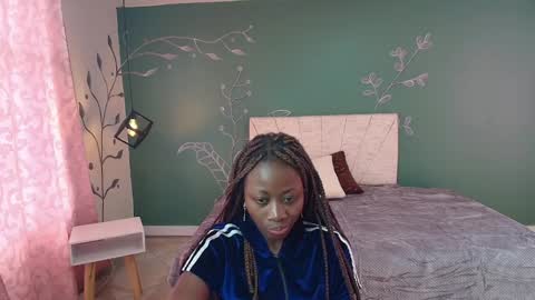 S A R A online show from March 12, 12:15 pm