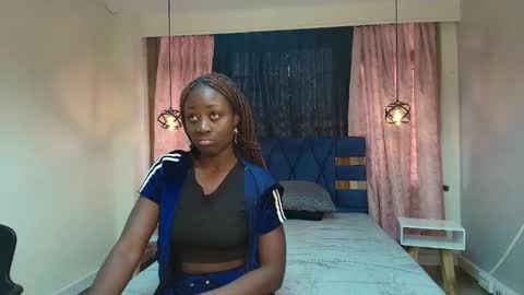 S A R A online show from March 12, 7:47 pm