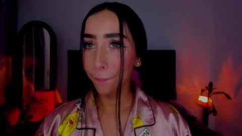 sara_stone03 online show from February 12, 1:09 am