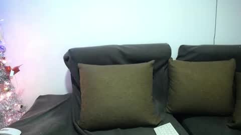  1 online show from December 24, 11:44 pm