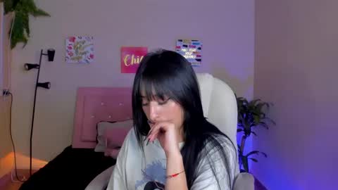Snapshot of saraa_ramirez chatting on February 13, 5:44 pm Sarah Ramirez online show from February 13, 5:44 pm