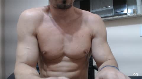 saradorj92 online show from December 5, 11:12 pm