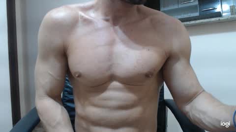 saradorj92 online show from December 7, 6:59 am