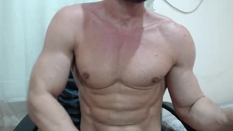 saradorj92 online show from September 9, 2:22 am