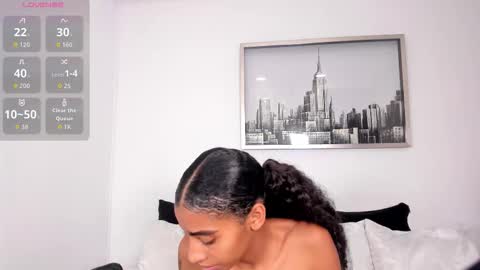 sarah_ashbourne online show from November 4, 1:45 pm