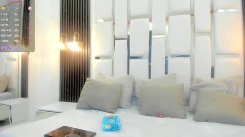 sarah_ashbourne online show from September 27, 2:37 pm