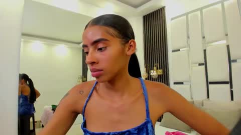 sarah_ashbourne online show from October 11, 8:34 pm