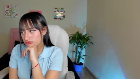 Snapshot of sarah_ramirez777 chatting on February 25, 6:01 pm Sarah Ramirez online show from February 25, 6:01 pm