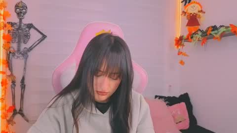 Sarah Ramirez online show from October 25, 4:46 am