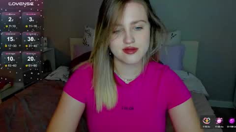 Sarah online show from October 7, 12:39 am