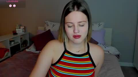 Sarah online show from October 17, 12:14 am