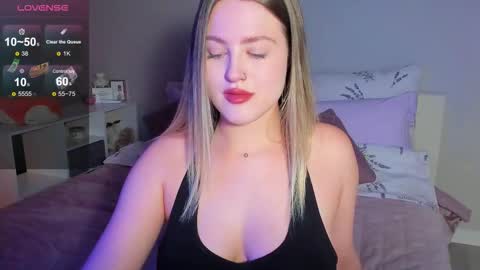 Sarah online show from October 24, 12:44 am