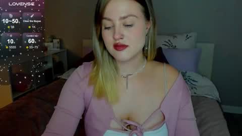 Sarah online show from October 3, 1:15 am