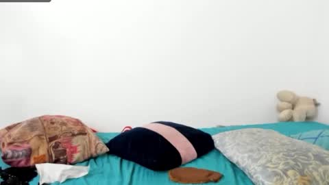 Sarah online show from February 18, 6:19 pm