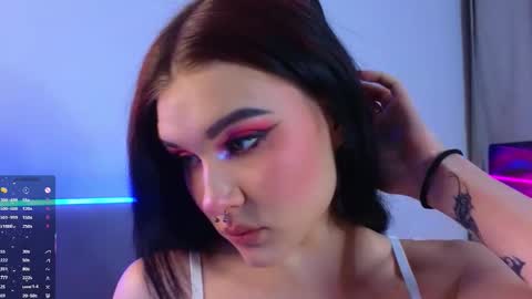 Sarah  online show from January 9, 8:47 pm