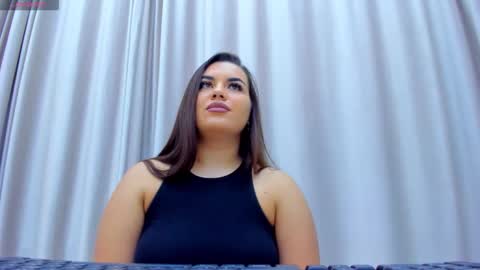 sarahloreen_ online show from September 24, 5:25 am