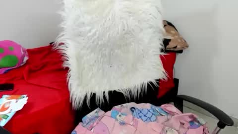 Sarah online show from March 29, 4:08 pm