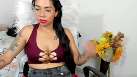 Sarah online show from March 2, 7:15 am