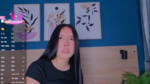 Sarah online show from October 6, 11:39 am