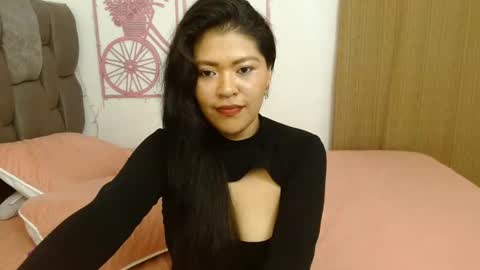 Sarah online show from February 23, 9:44 am