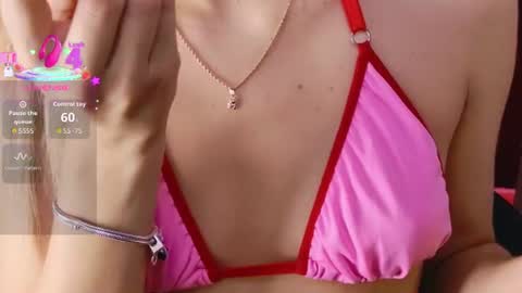 Sara jones   online show from June 9, 3:33 pm