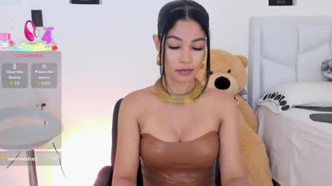 saralife69 online show from April 18, 11:34 am