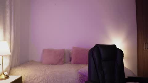 Sara online show from September 30, 11:48 pm