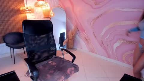 SaraRestrepo online show from October 9, 5:13 am