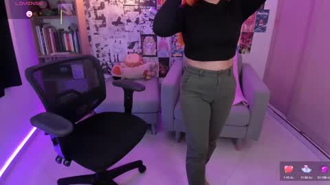 Sara Ruales online show from February 17, 1:22 pm