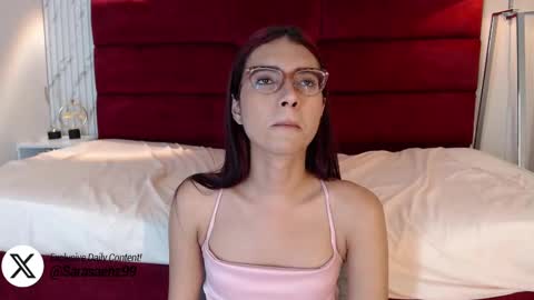 Snapshot of sarasaenz_99 chatting on February 28, 10:50 pm Sara online show from February 28, 10:50 pm