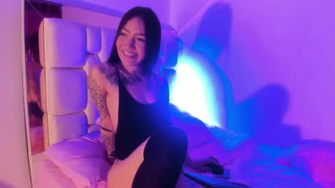 Sara  online show from January 8, 4:44 am