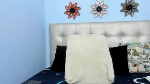 saray_sexy_love online show from April 10, 11:59 am