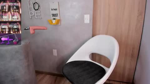 SARA online show from November 8, 10:24 pm