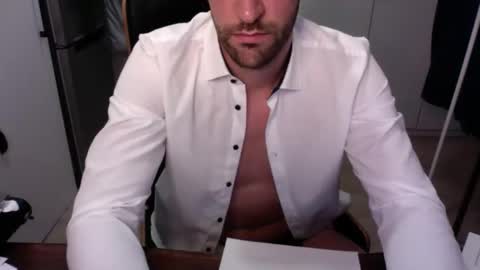 Sascha online show from December 15, 9:31 pm