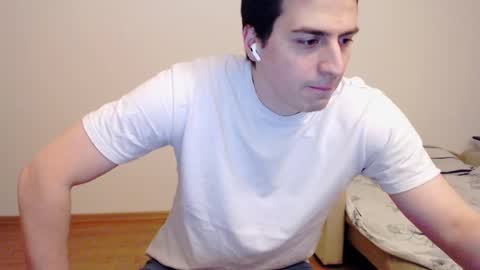 Snapshot of sasha_calvin chatting on February 4, 1:02 am sasha_calvin online show from February 4, 1:02 am