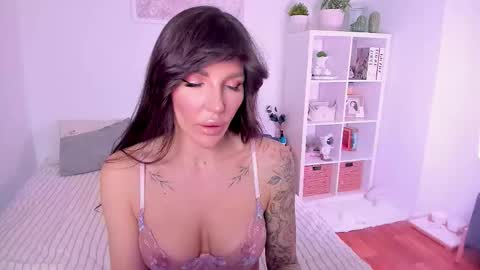 Sasha Miro online show from February 16, 1:59 am