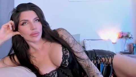 Sasha Miro online show from December 4, 2:33 am