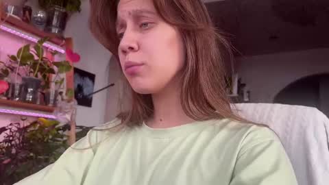 Snapshot of sasha_moormeoow chatting on February 16, 9:59 am Alexandra Sasha in short online show from February 16, 9:59 am