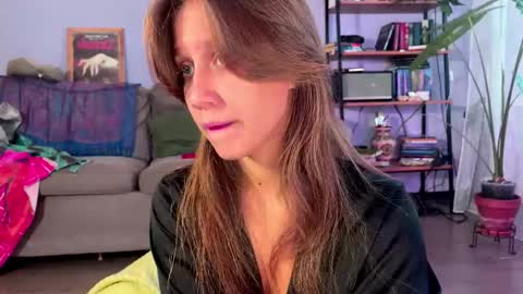 Snapshot of sasha_moormeoow chatting on September 11, 6:36 am Alexandra Sasha in short online show from September 11, 6:36 am