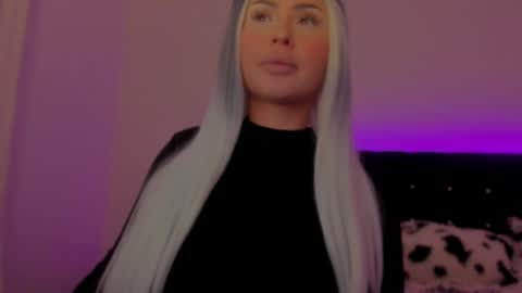   Sasha   online show from November 6, 3:09 am